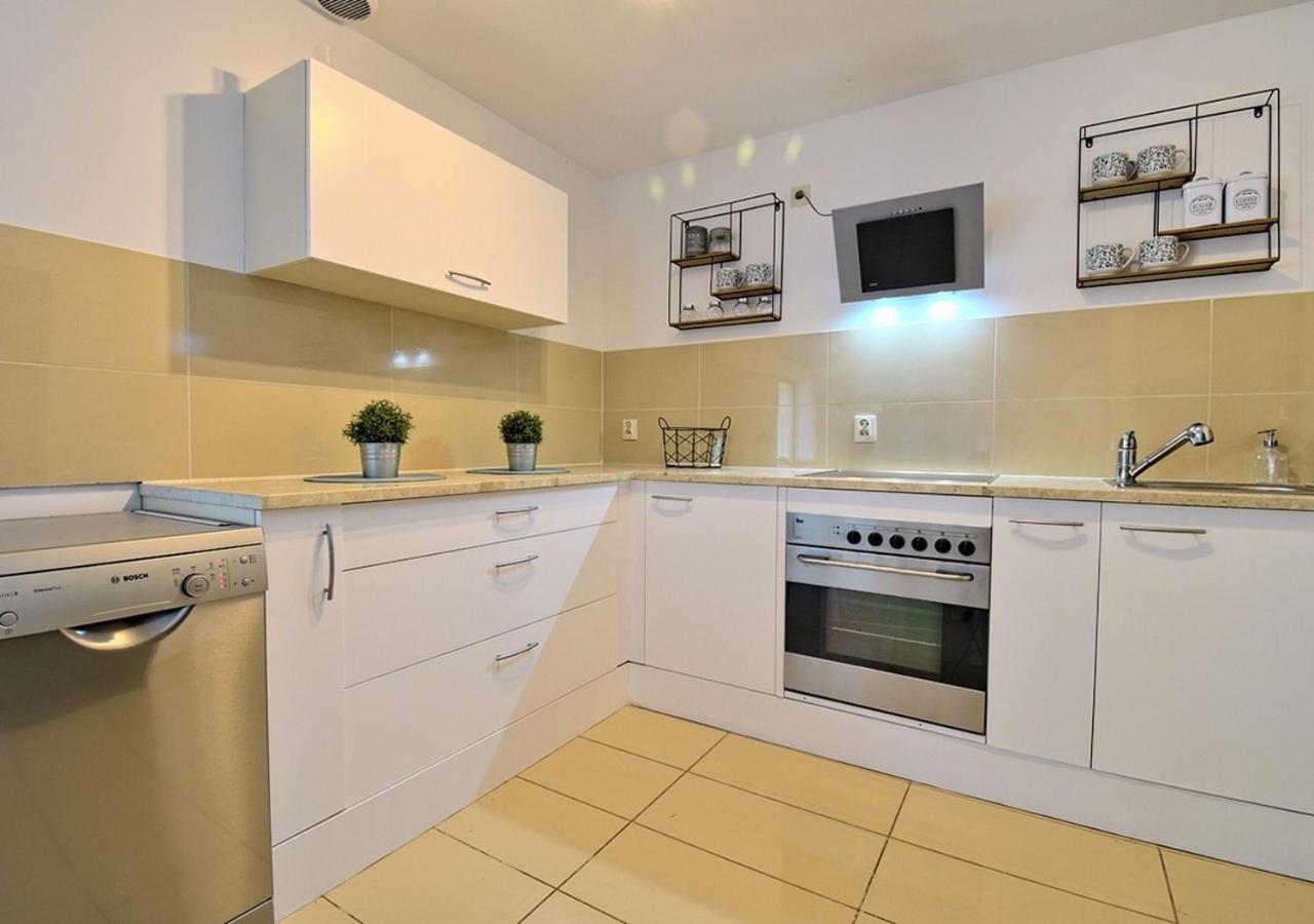 Apartament Plazowy Ukiel Olsztyn  Eksteriør billede